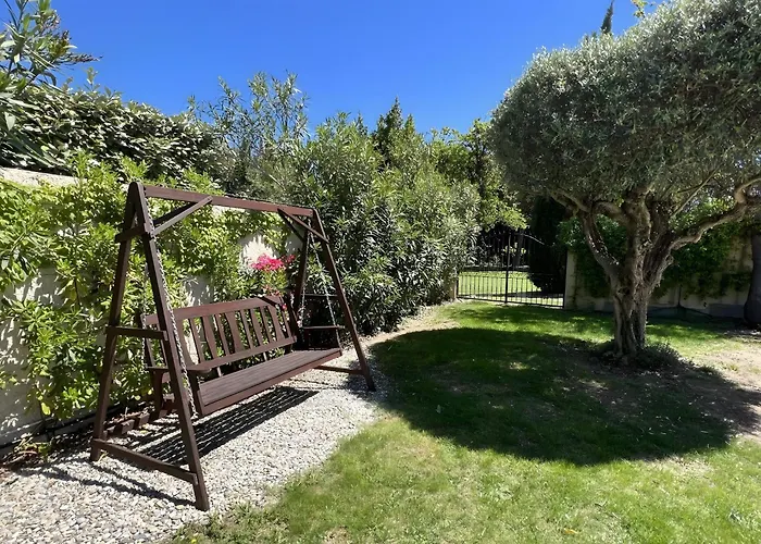 Tango - Les Petites Ecuries Dom wakacyjny *